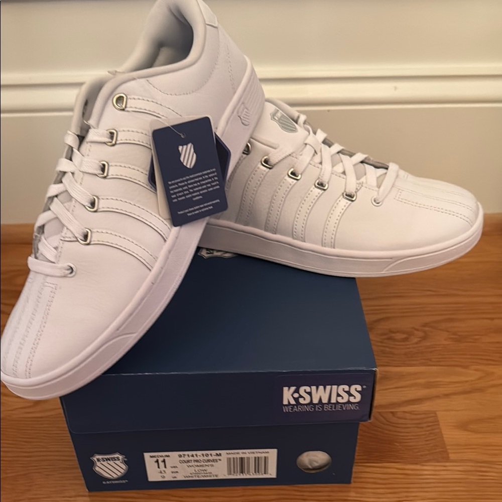 K-Swiss Court Pro-White Athletic Shoes - NWT